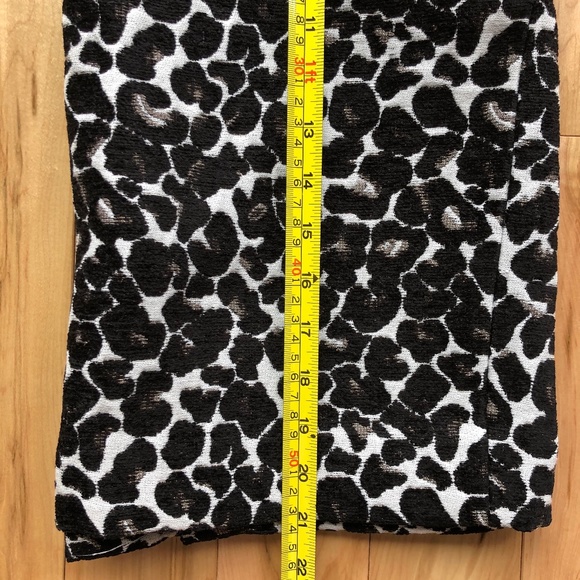J‎ Crew Factory Leopard Jacquard Pencil Skirt - Picture 6 of 7
